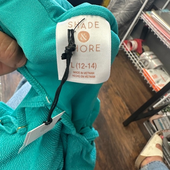 Shade & Shore Women'sSquare Neck Pucker High Leg One Piece Swimsuit -<<112>>> - Picture 8 of 10